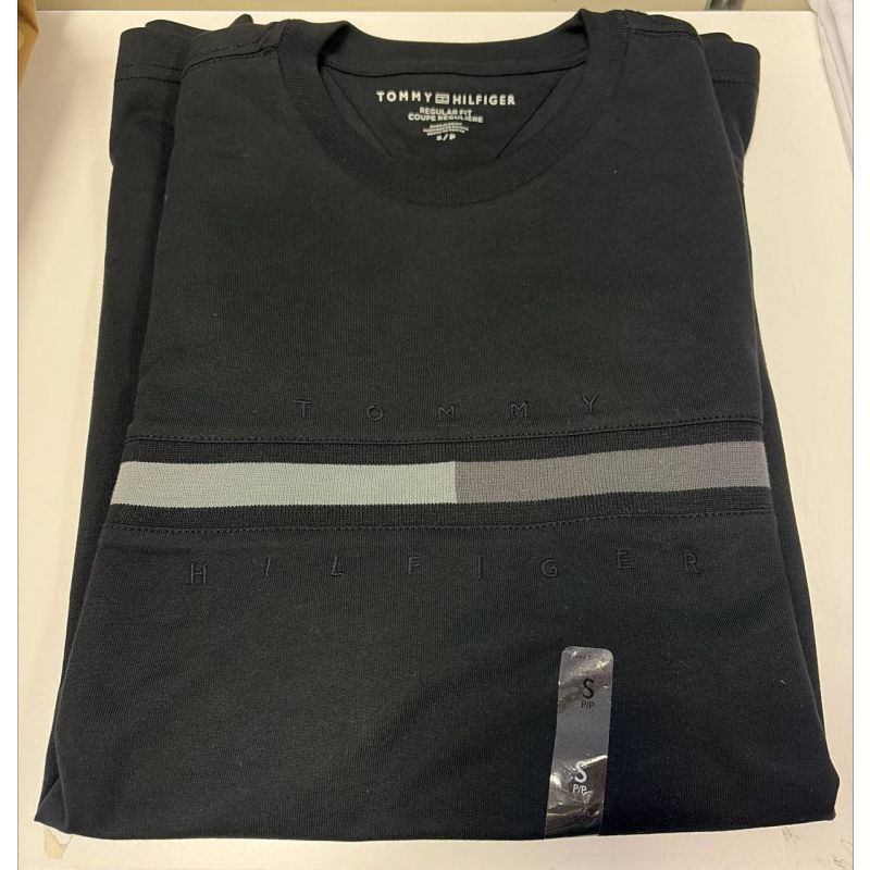 Camiseta Regular Fit Gola U