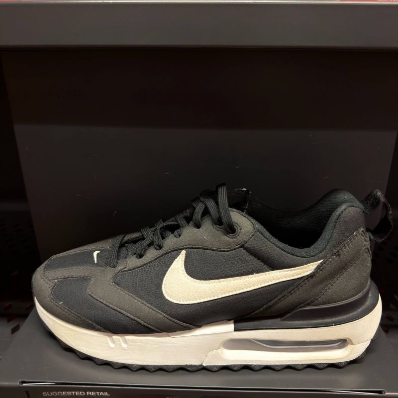 AIR MAX