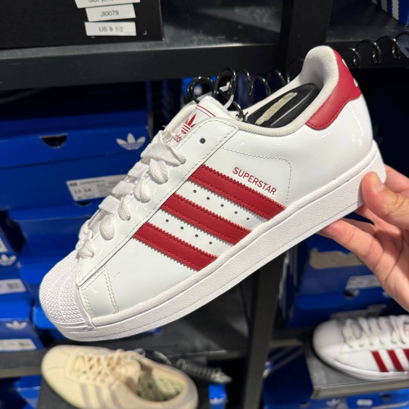 SUPERSTAR 2