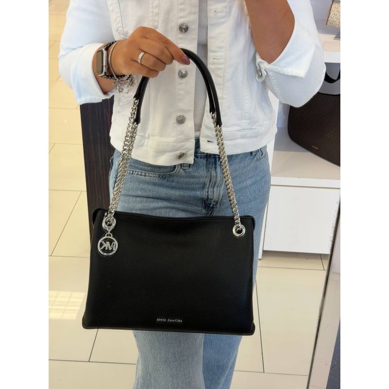 CHRISTINA MD