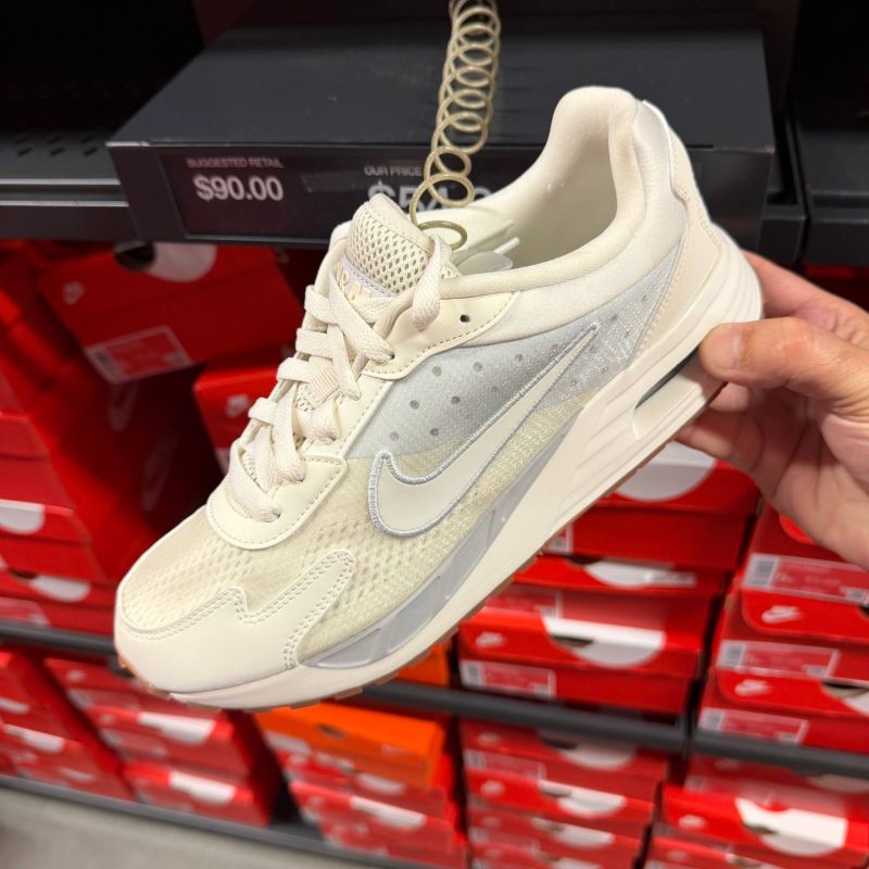 AIR MAX SOLO