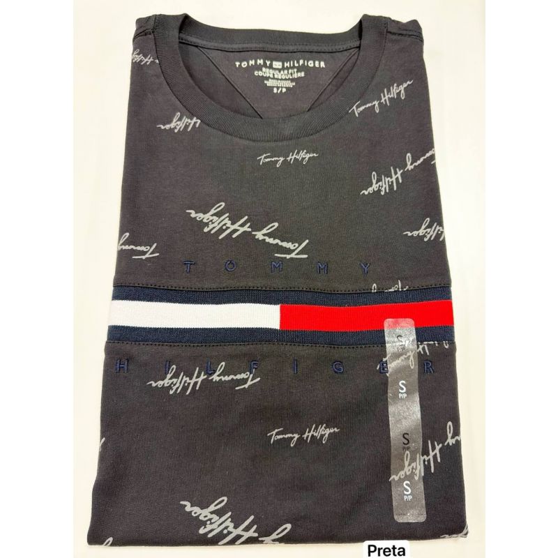 Camiseta Regular Fit Gola U