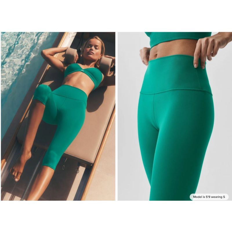 16 High-Waist Airbrush Capri