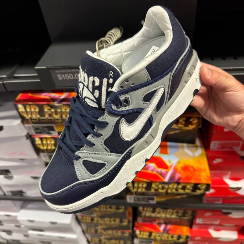 AIR FORCE 3