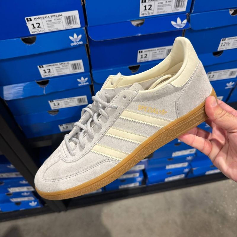 HANDBALL SPEZIAL