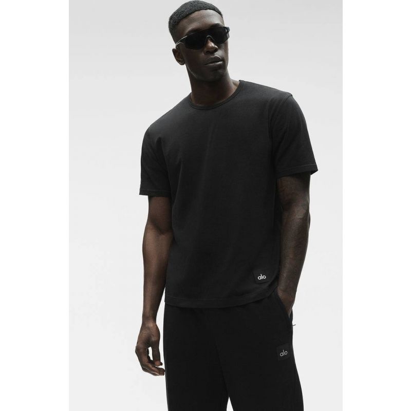 Street Essential Tee