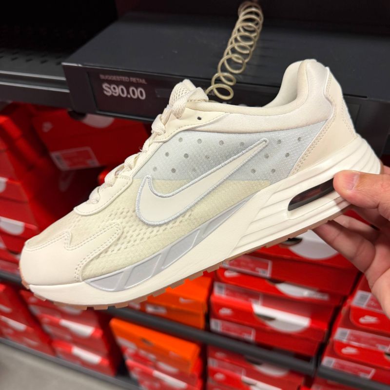 AIR MAX SOLO