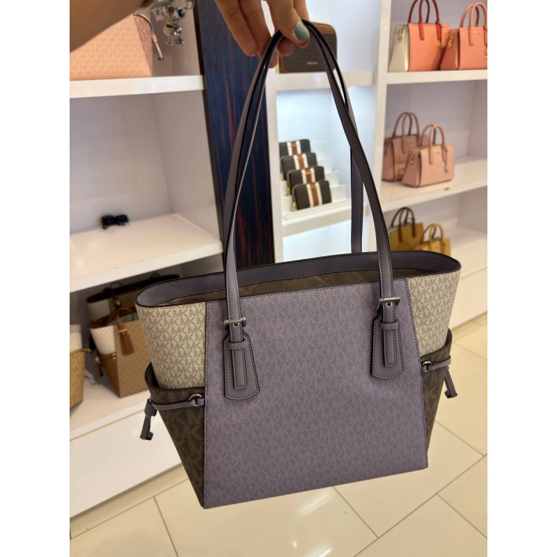 VOYAGER TOTE