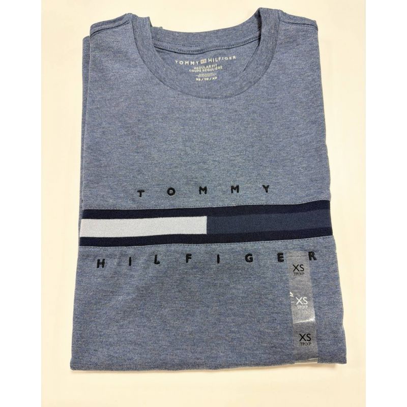 Camiseta Regular Fit Gola U