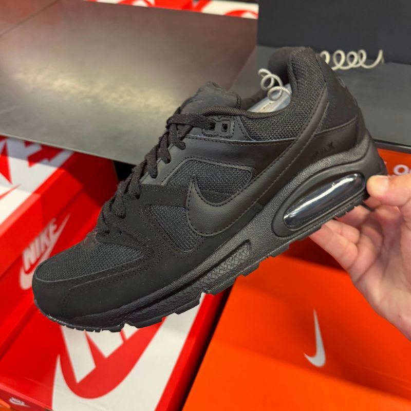 AIR MAX COMMAND