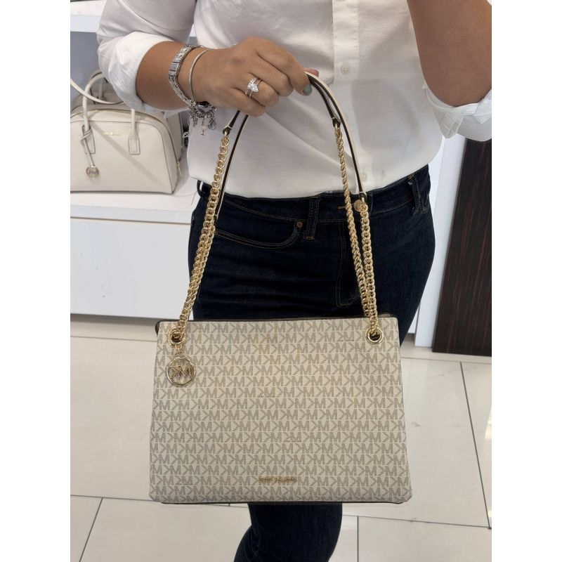 CHRISTINA MD