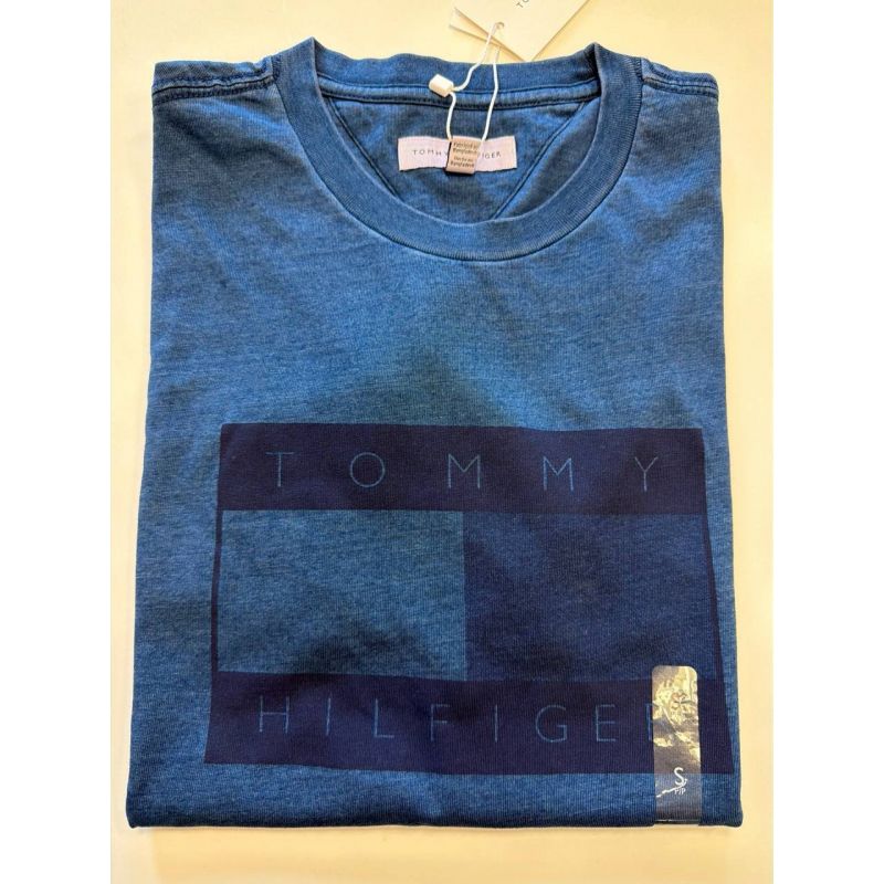 Camiseta Regular Fit tingida com índigo