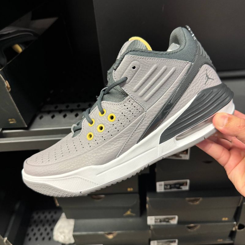 JORDAN MAX