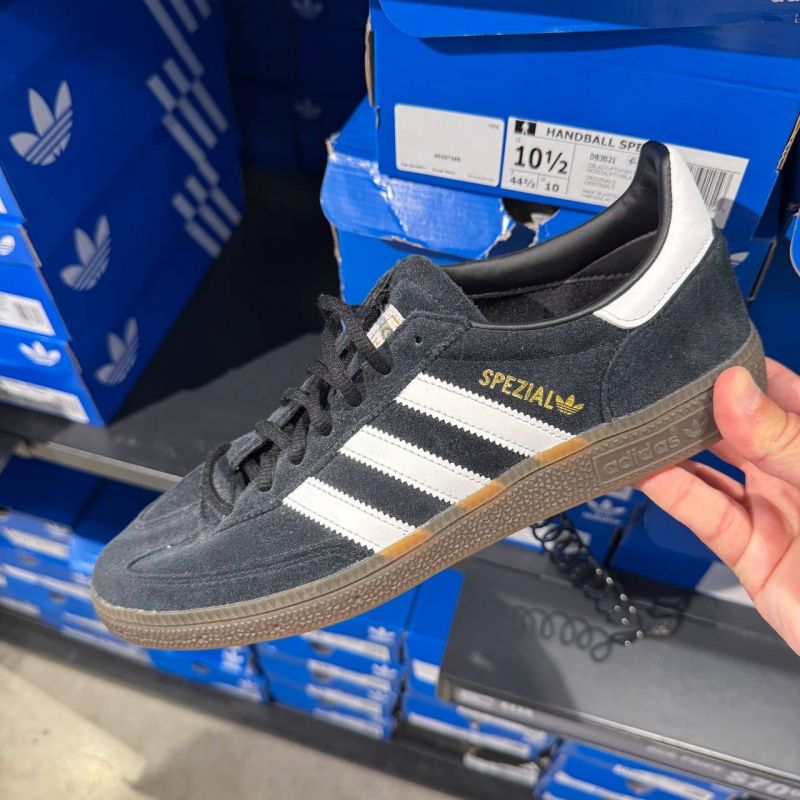 HANDBALL SPEZIAL