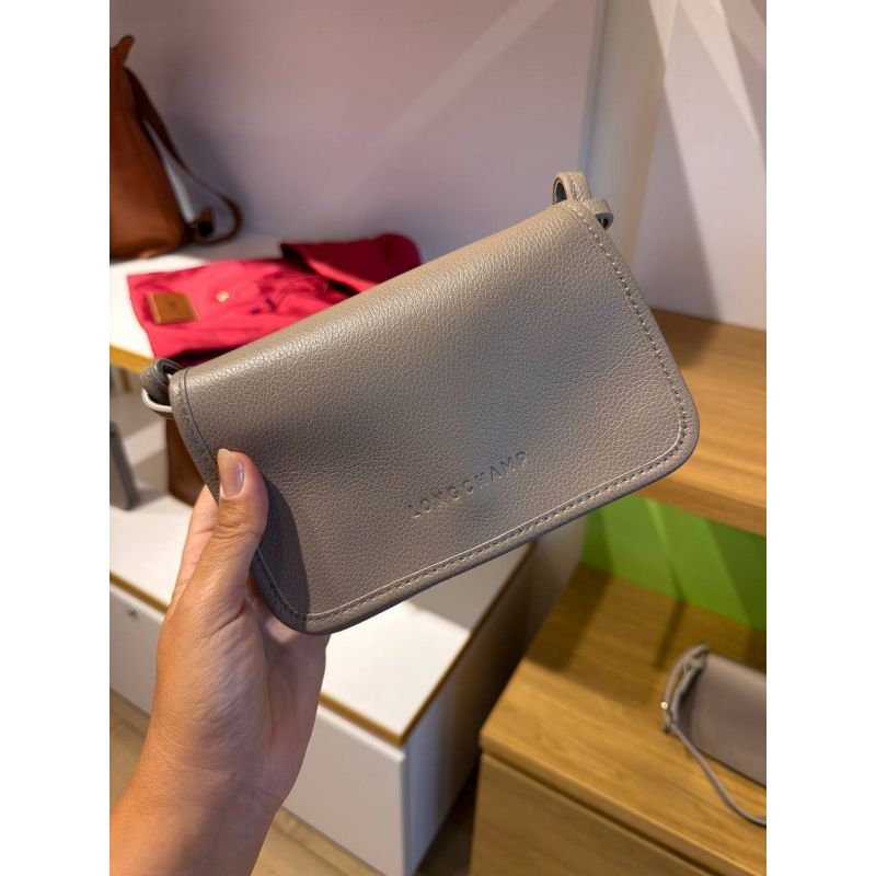 CROSSBODY