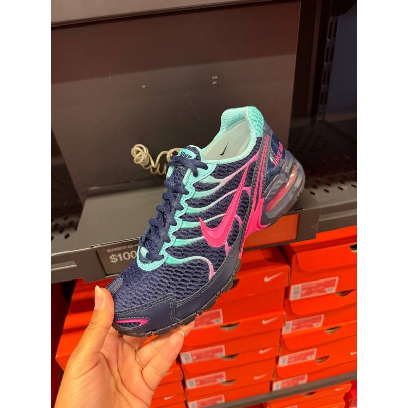 AIR MAX