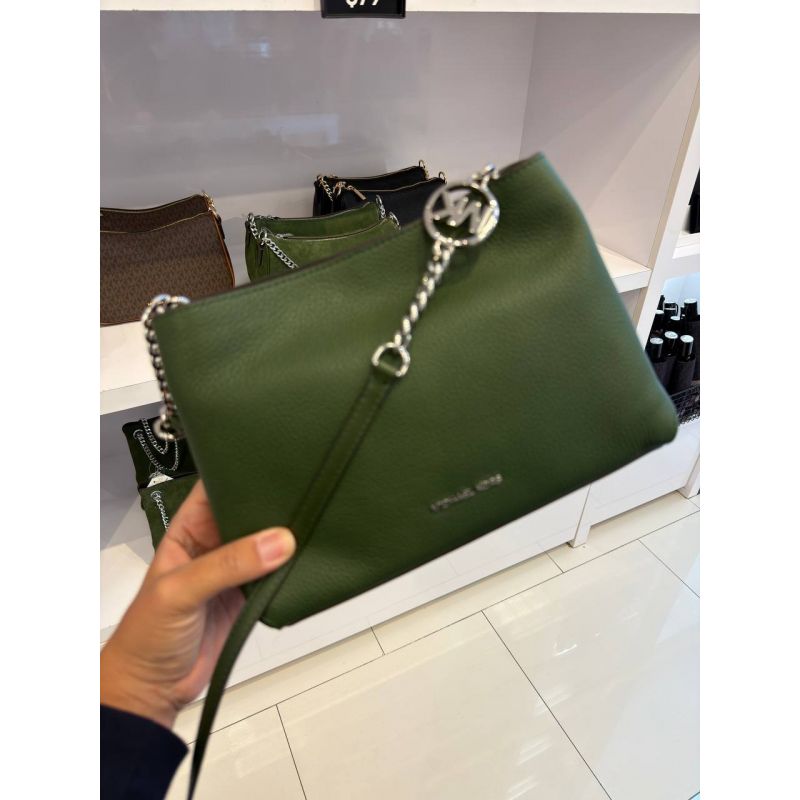 CROSSBODY