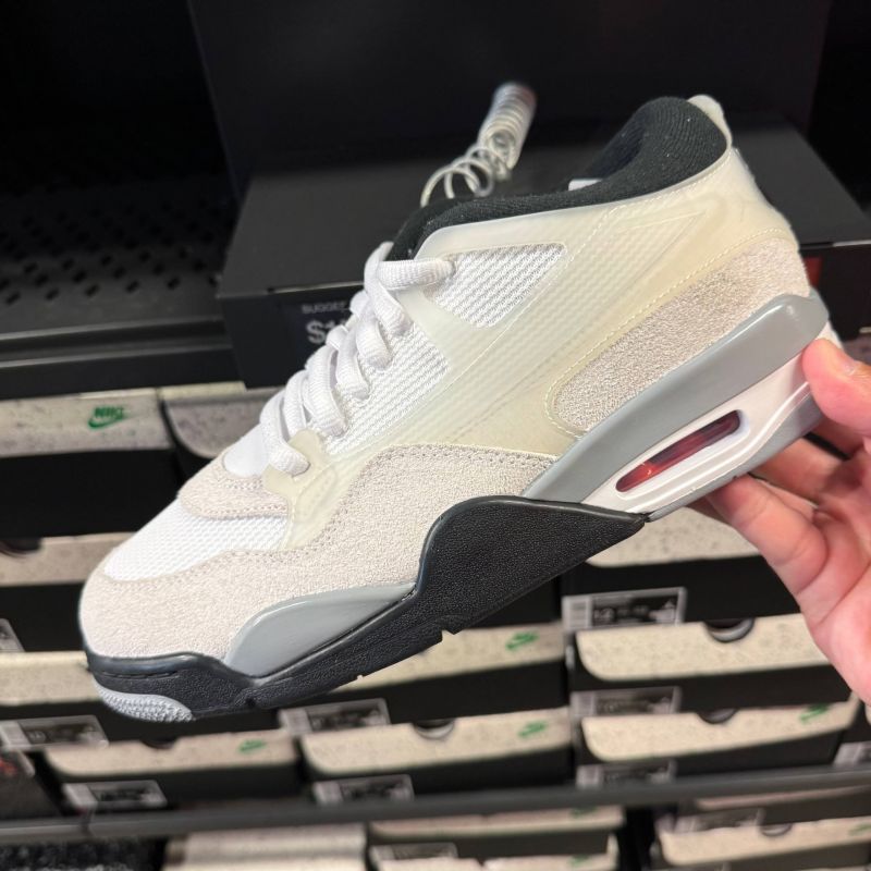 JORDAN 4 RM