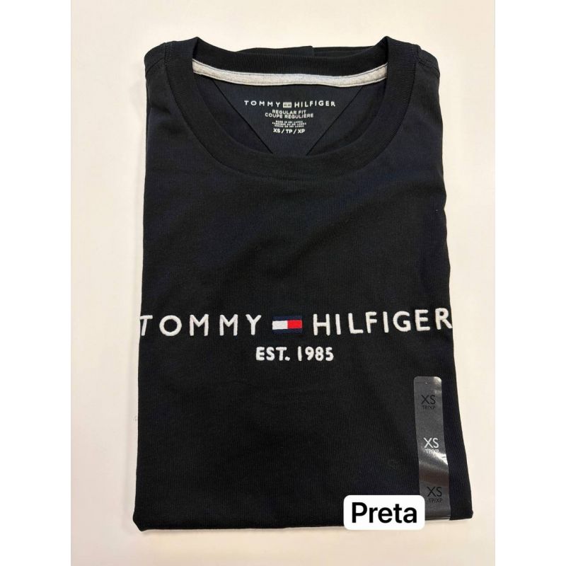 Camiseta Regular Fit Gola U com bordado