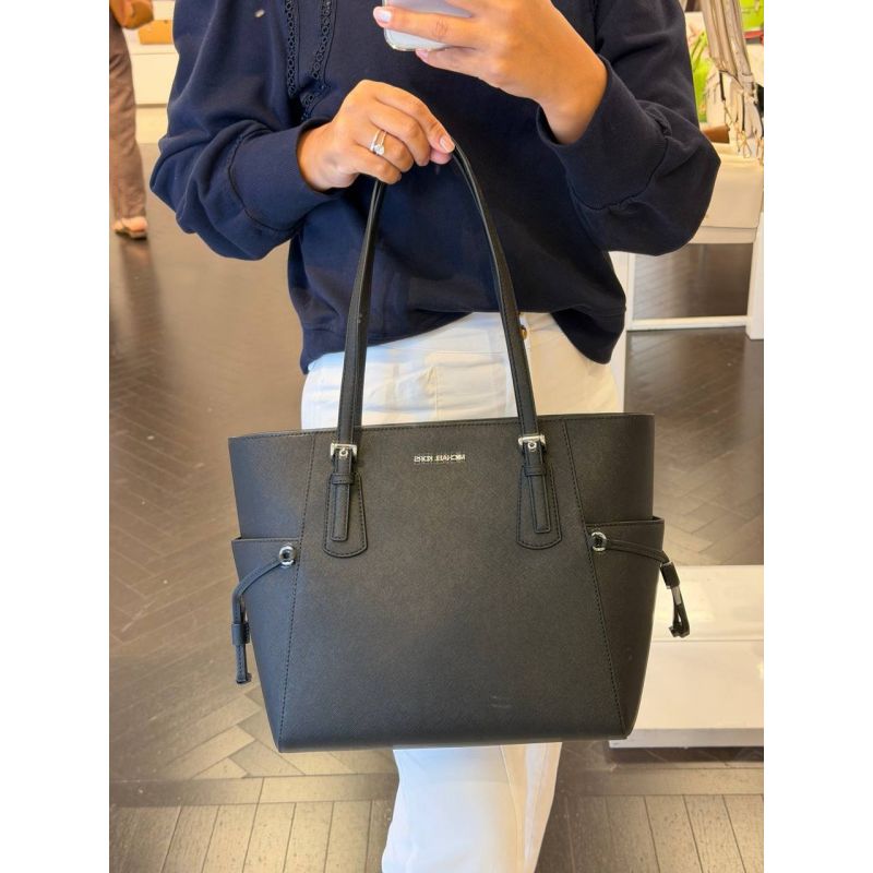 VOYAGER TOTE