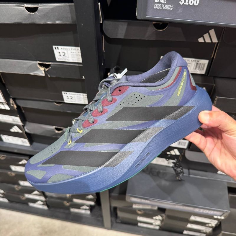 ADIZERO EVO