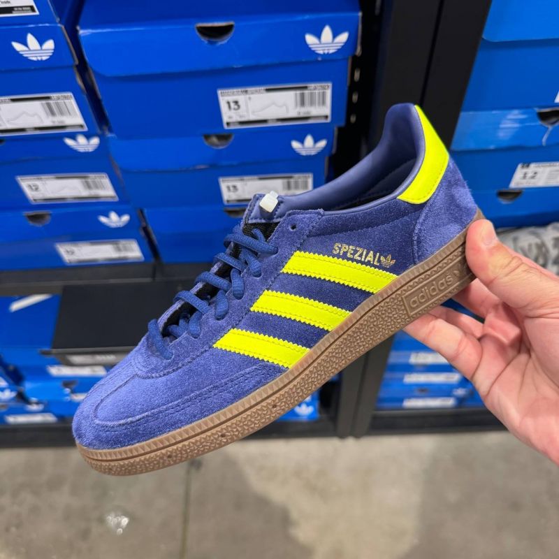 HANDBALL SPEZIAL
