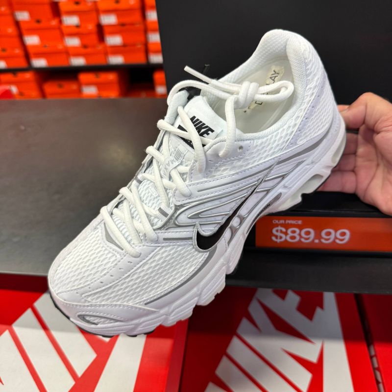 AIR MAX MOTO