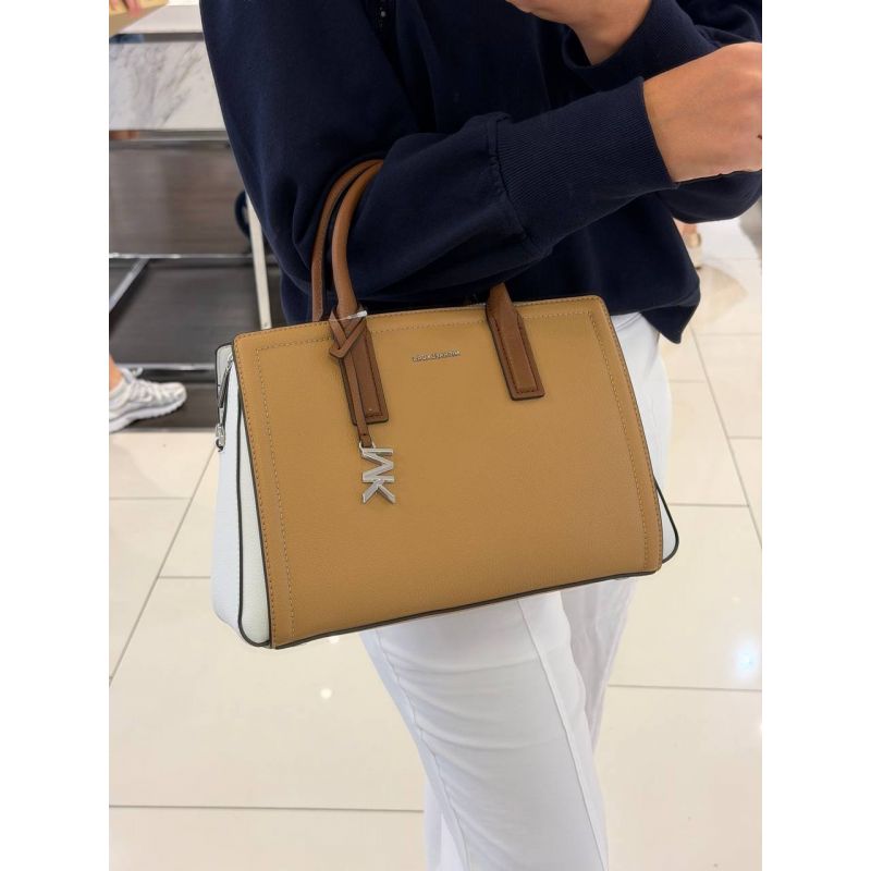 BOLSA DE MÃO COM ALÇA EXTRA LAILA