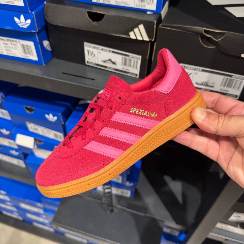 HANDBALL SPEZIAL
