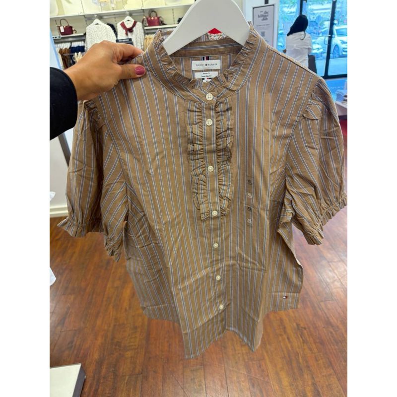 Camisa com Botões