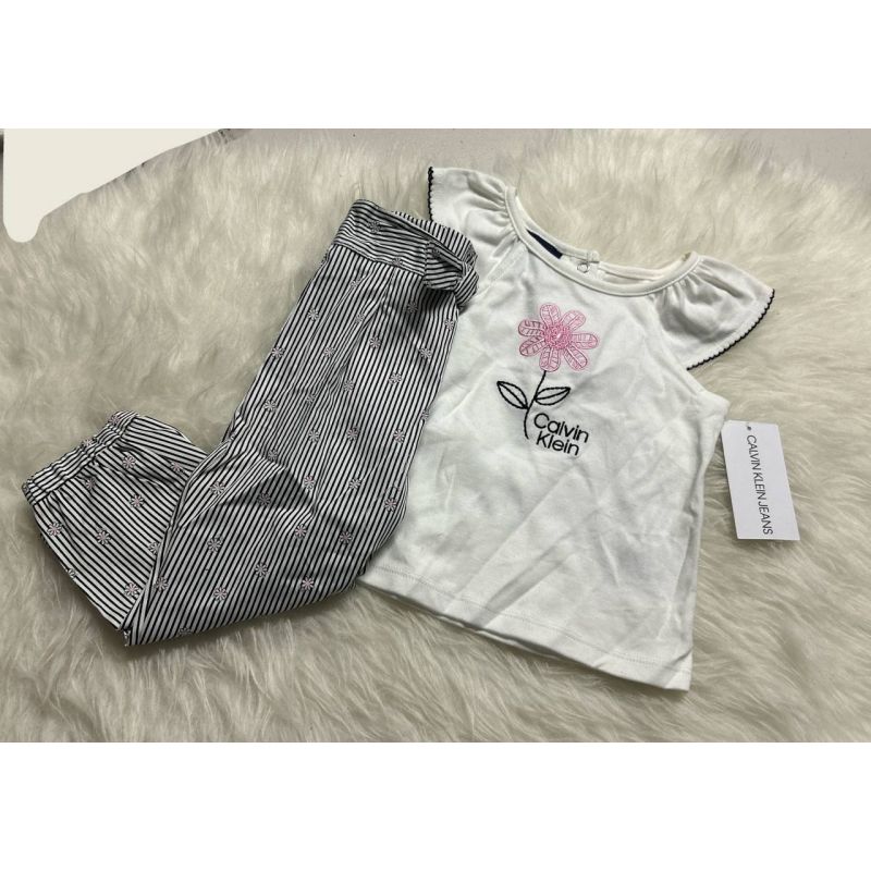 Conjunto CK 18 meses