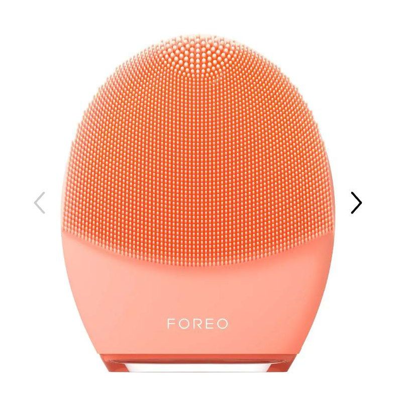 FOREO LUNA™ 4 Facial Cleansing & Firming Massage for Balanced Skin