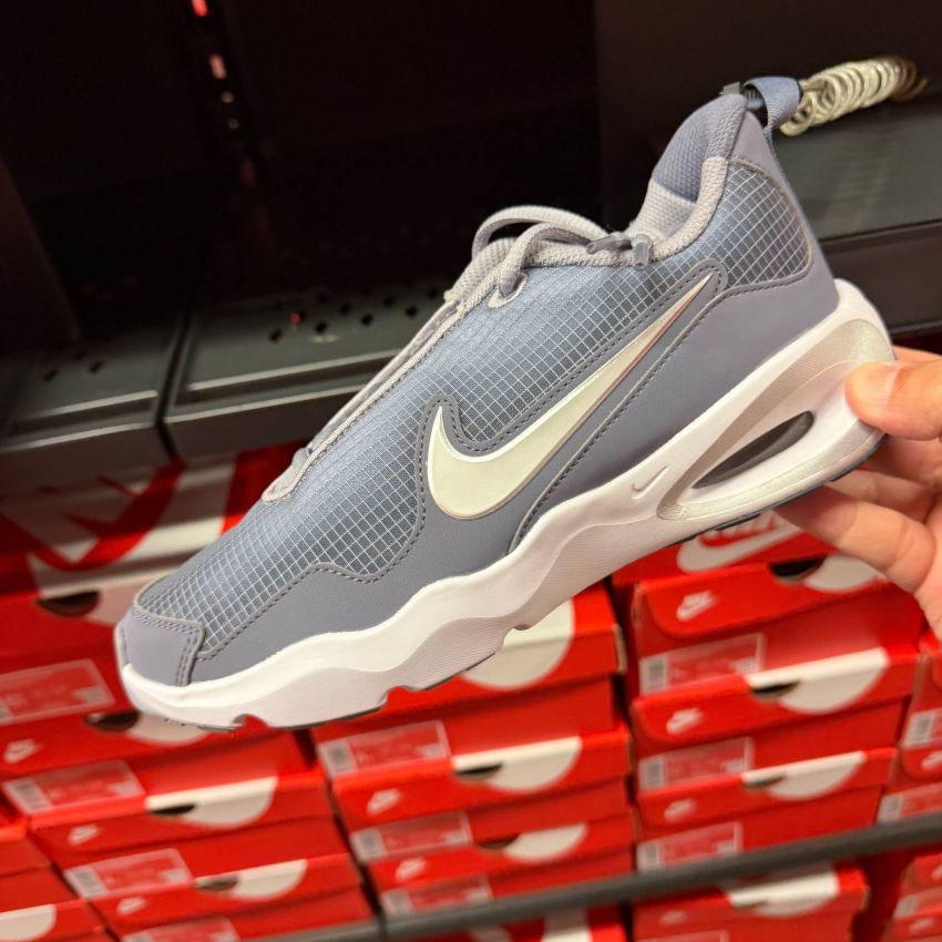 AIR MAX NOVA