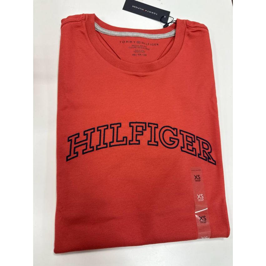 Masculino Regular Fit Gola U Bordado