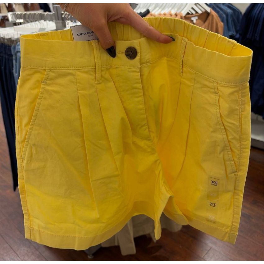 stretch pleated short