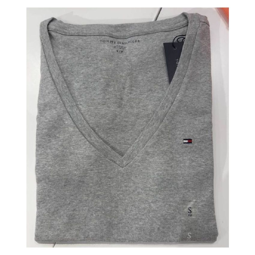 BLUSA BASICA DECOTE V MANGA CURTA