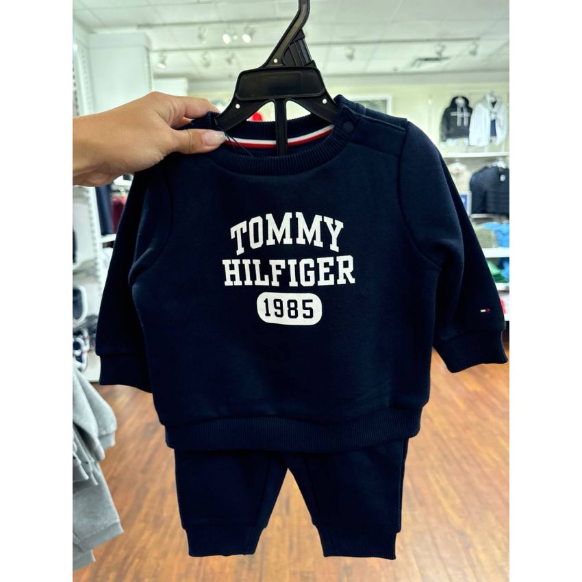 Conjunto moletom e calça com fleece