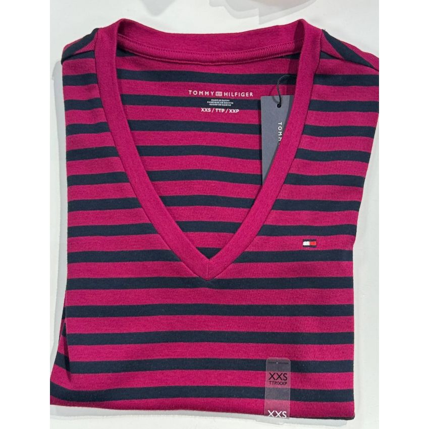 BLUSA BÁSICA DECOTE V MANGA CURTA