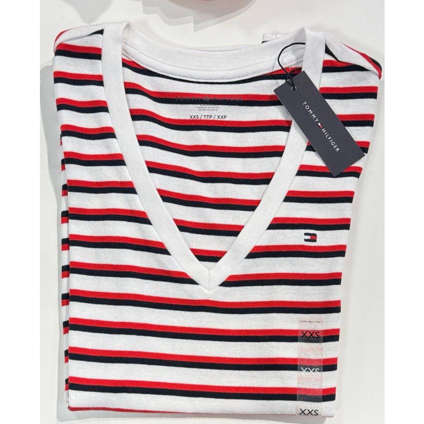 BLUSA BÁSICA DECOTE V MANGA CURTA