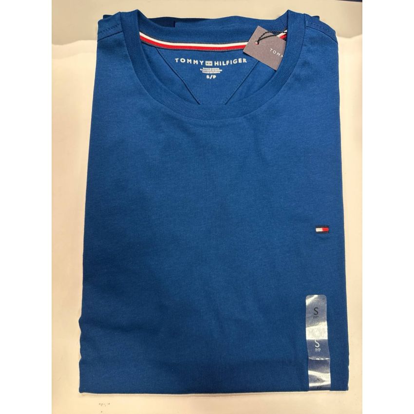 Camiseta Regular Fit Gola U