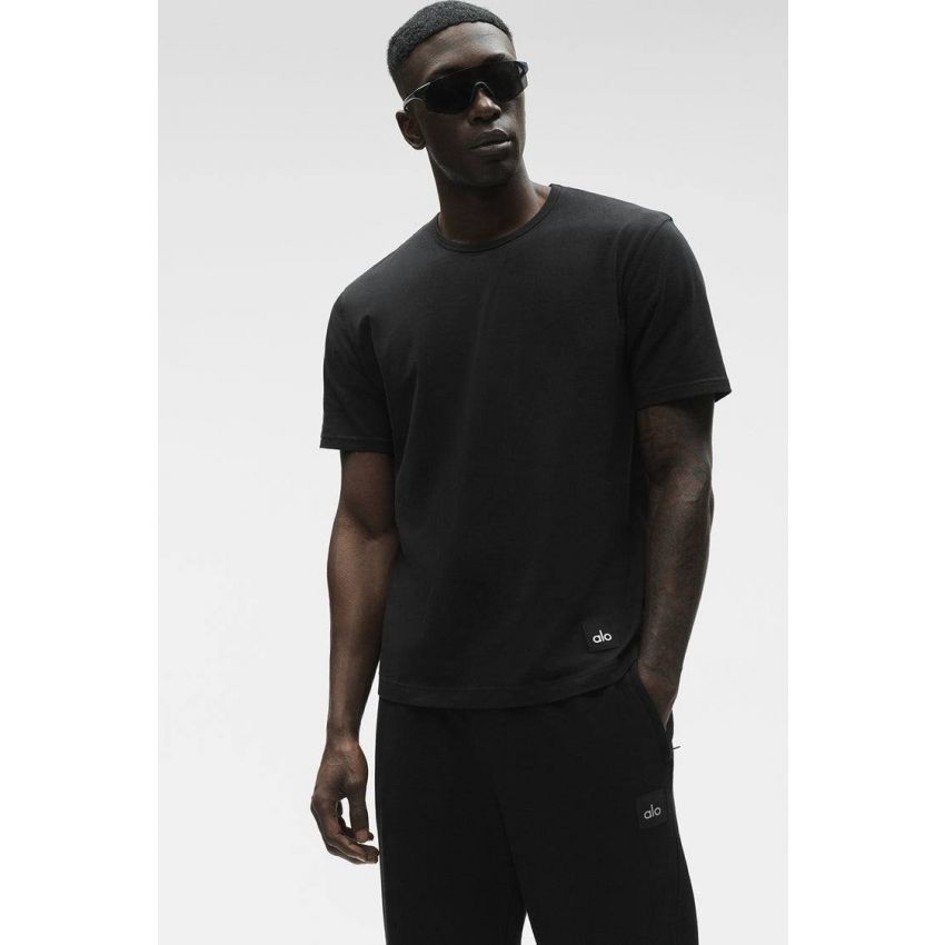 Street Essential Tee