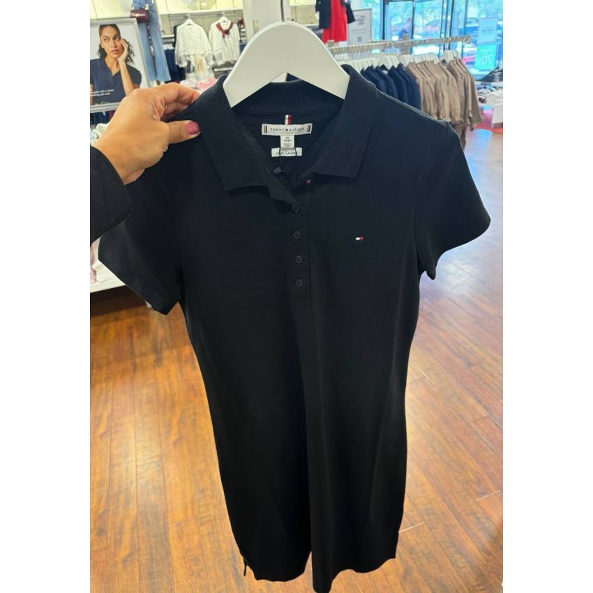 Vestido com gola polo