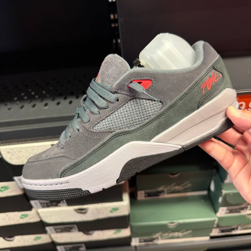 JORDAN FLIGHT