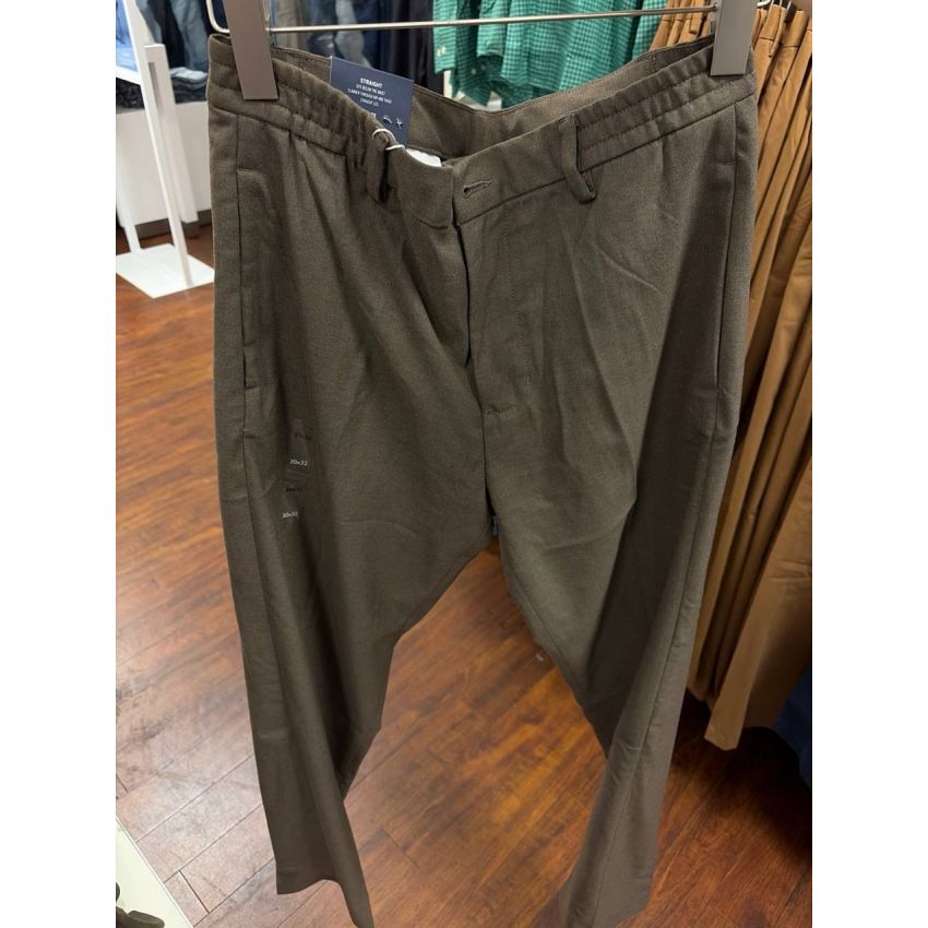 calça straight