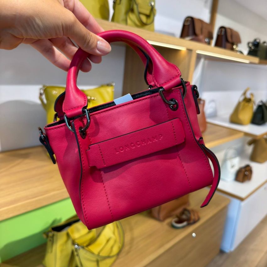 BOLSA PEQUENA DE MÃO COM ALÇA EXTRA