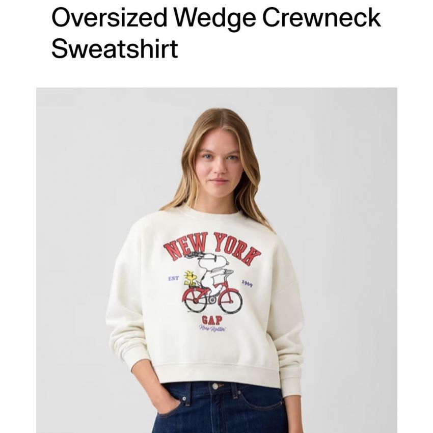 Sweatshirt