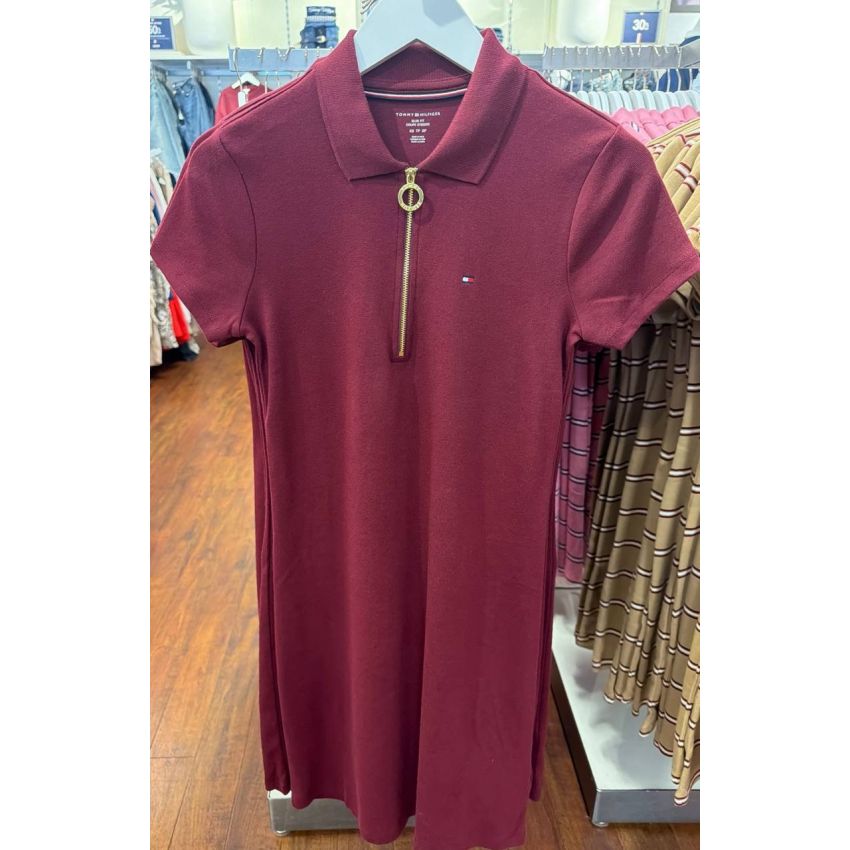 Vestido com gola polo