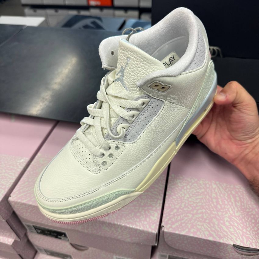 JORDAN 3 RETRO