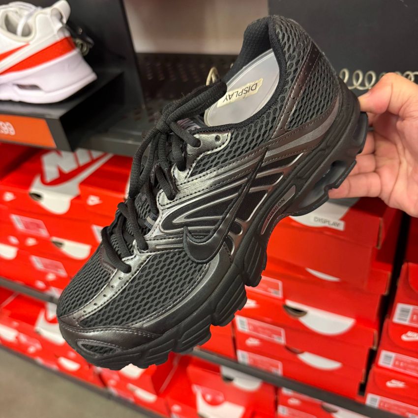 AIR MAX MOTO