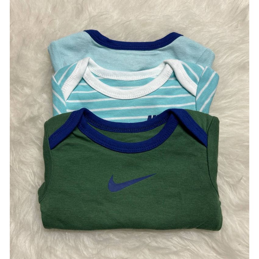 Kit NIKE Body 3 Unidades 6 meses